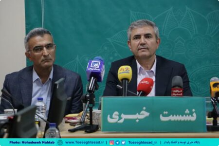 در «اتاق شیشه‌ای» پاسخگوی مردم، رسانه‌ها و نهادهای نظارتی هستم
