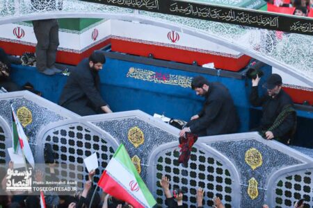 روایت یک عروج